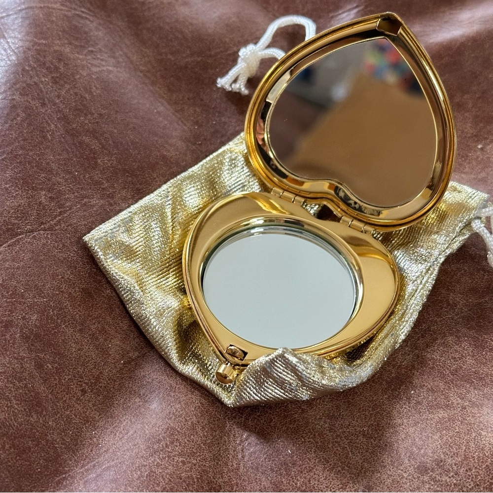 Beautiful purse mirror - Picture 6 of 6